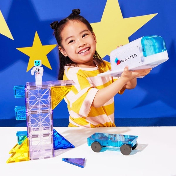Magna-Tiles%20Space%20+%20microMAGS%20-%20Uzay%2032%20Parça