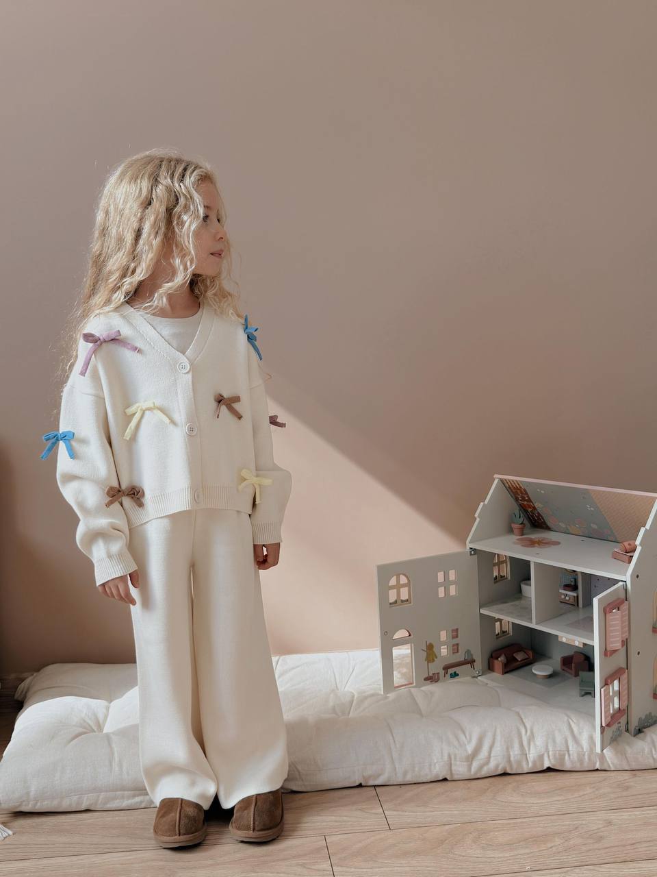 Renkli%20Fiyonklu%20Krem%20Takım%20